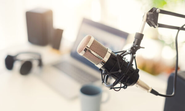 Podcast_iStock-1412634953_demaerre