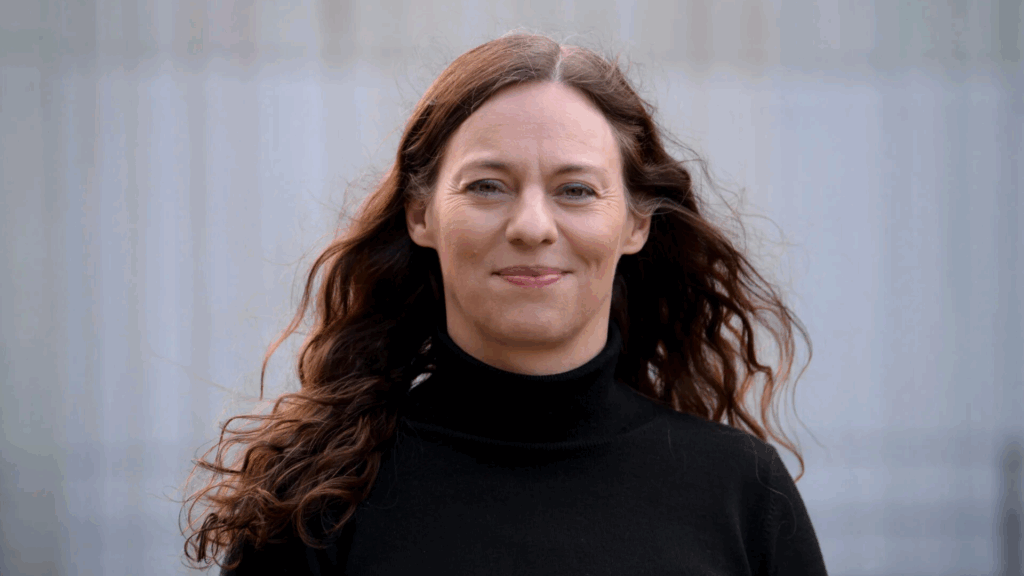 Stephanie_Seul_Zugeschnitten